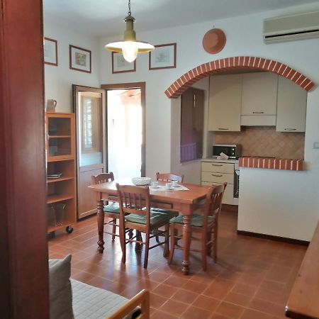 Aria Di Vacanza - Molara Loiri Porto San Paolo 外观 照片