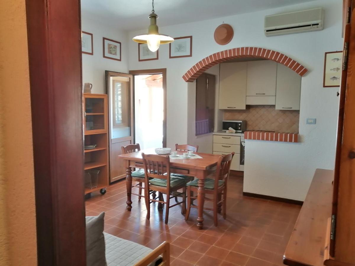 Aria Di Vacanza - Molara Loiri Porto San Paolo 外观 照片
