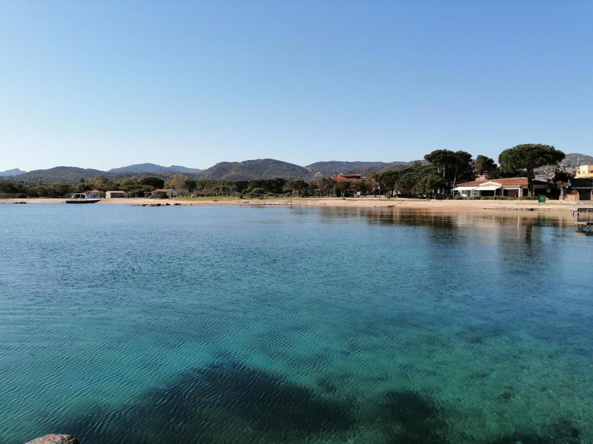 Aria Di Vacanza - Molara Loiri Porto San Paolo 外观 照片